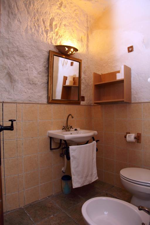 Cuevas La Atalaya Apartment Huescar Luaran gambar
