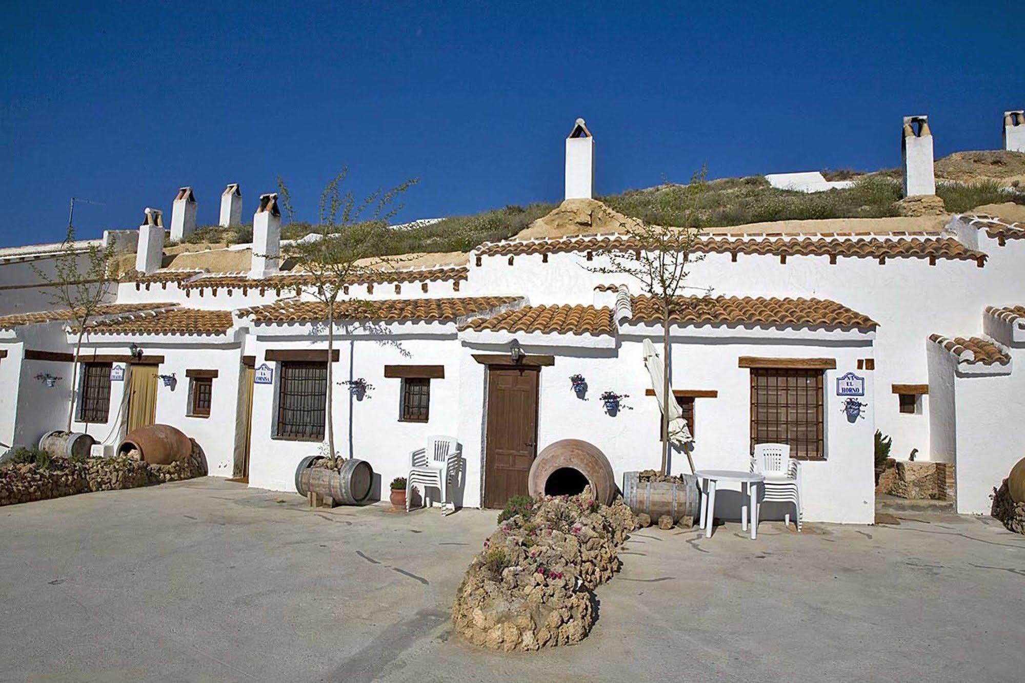 Cuevas La Atalaya Apartment Huescar Luaran gambar